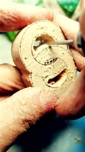 🌀 How These Wooden Rings Are Linked Is Surprising!