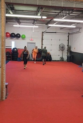 Power skipping gets that heart rate up! It does a body good! It will strengthen the glutes, hammies, calves (ouch), quads (ouch 🔥)..What a fun way to end a workout.. #bodybysid #powerskipping #skipping #cardio #hiit #bootcamp #metabolism #cardioclass #exercise #workout #igfit #igreels #fyp #fitreels #funworkout #fitover50 #gethealthy #getfit #gym | Body By Sid-The Fitness Evangelist