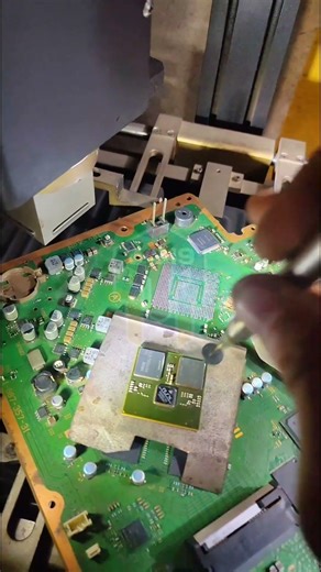 Removing the GPU (RSX 28nm) from PS3 Super Slim Motherboard #rsx #gpurepair #ps3repair #soldering