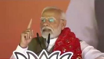 PM Modi hits out at Rahul Gandhi, says he insulted 'devi-devta'