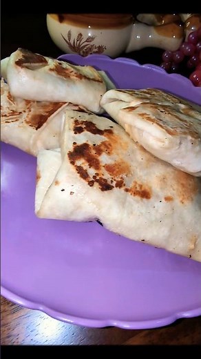 Cheesy Chicken Wraps Recipe