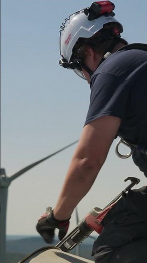 What does a typical day look like for wind technicians?