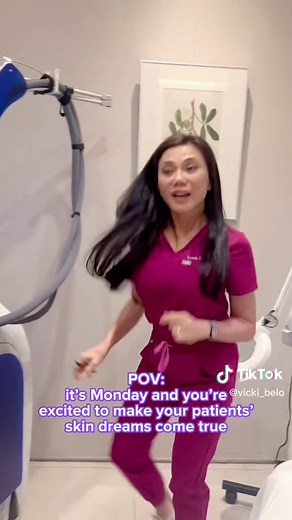Sebaceous Cyst Removal: Expert Dermatologist at Work
