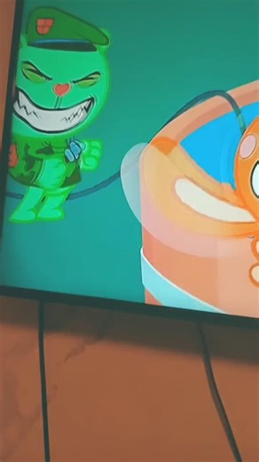 #happytreefriends #flappy #flippy --oh no eso me dio un susto de risa🤣🤣🤣🤣🤣🤣🤣🤣