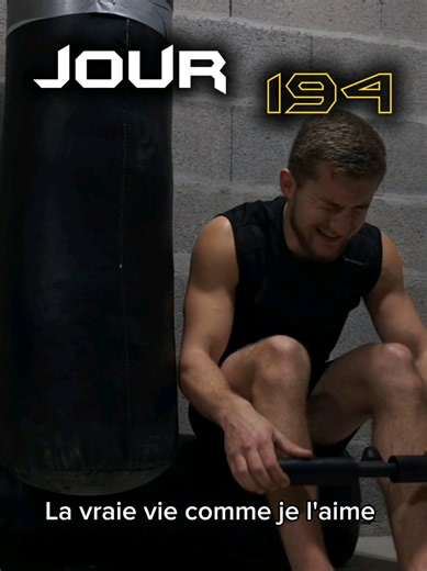 Cette vidéo témoigne de la réalité. Sans musique, sans script. Il n'y a ni artifice, ni tournage organisé. C'est la vie que j'aime. Elle est vraie. Les réseaux ont tendance à nous modifier, à pervertir ou saboter le ressenti des choses. En échange, la dopamine monte, le scrolling s'intensifie. Le Projet Batman ne cherche pas la perfection, il met en avant l'humain, les valeurs qu'il porte et son authenticité. C'est la vie que j'aime. Elle est vraie. Oui, il y a quelques fautes dans ce texte, je 