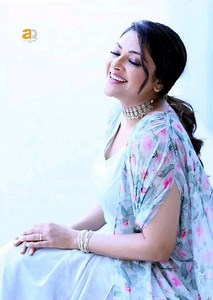 "Apsara" what a beautiful word! #photoshoot #fashion #glamorous #queen | Abhirami