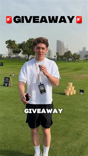 Owen on Instagram: "🚨GIVEAWAY🚨 One of YOU will win a new DRIVER, HYBRID and FAIRWAY WOOD or your choice! TO ENTER: ✔️ FOLLOW - @hoyzie_ & @golfclubs4cash ✔️ LIKE this reel ✔️TAG your friends in the comments Good luck! #golf #giveaway"