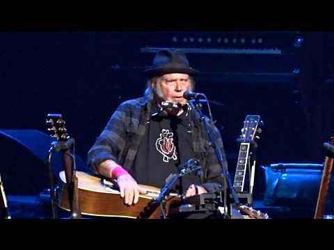 Neil Young - My My, Hey Hey (Out of the Blue) 7/12/2018 Wang Theatre, Boston, MA
