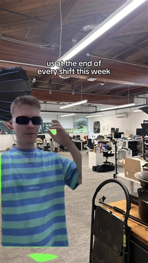 Happy Thanksgiving everyone 🍂🍗🦃☕️ #MemeCut #atomo #coffee #worklife #Meme #MemeCut