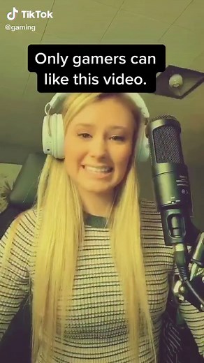 Quarantine has every gamer like: our time to shine who wants to play? @thebrookeb #foryou #fyp #foryoupage #gaming #gamelancer