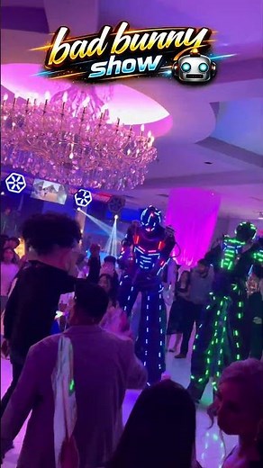 Robot led show / bad bunny mask
