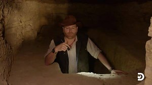 Ready to open a 3,000 year old sarcophagus? Join us for Expedition Unknown: Egypt Live SUNDAY at 8pm ET / 5pm PT and stream it unlocked on the Discovery GO app. Anything is possible. 📍 | Discovery