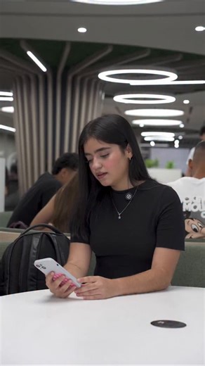 UIS on Instagram: "Cada gran historia tiene un protagonista… y ese eres tú. ¡Sé parte de la serie más increíble: la UIS! 💚 🎓 Inscríbete aquí y empieza a estudiar en 2026👉 inscripciones.uis.edu.co"