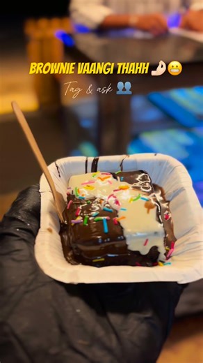 12'o clock cake shop on Instagram: "Tag & ask guys 🤌🏻🫠 @12_o_clock_cake_cafe Follow for more videos Shop 📍: Pandiyan nagar,Tirupur, 12 o’clock cake shop #12oclockcakeshop#tiruppurcakes#trendingbrownies#chocolatecake chocolate"