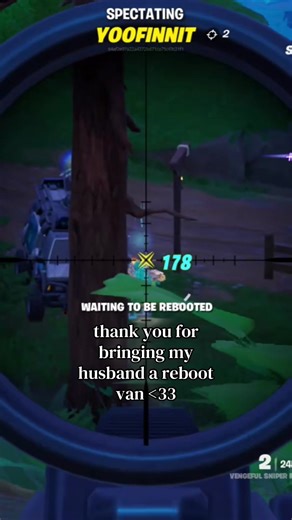 he will do anything to get me back in the game 😌 #fortnite #gamercouple #fyp #foryou #streamer