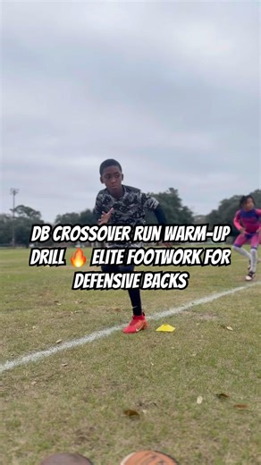 DB Crossover Run Warm-Up Drill 🔥 Elite Footwork for Defensive Backs