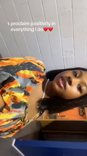 🦋Dunni(👸) (@dunni_ella)’s videos with Praise Jesus - ✝️