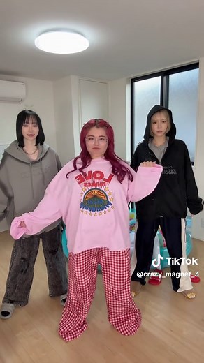 くれいじーまぐねっと CrazyMagnetOFFICIAL (@crazy_magnet_3) - nhạc nền - SHAKENARRY - SHAKENARRY我还有猫要养を使っているくれいじーまぐねっと CrazyMagnetOFFICIAL (@crazy_magnet_3)の動画