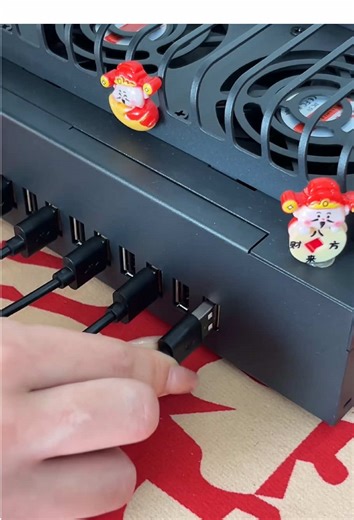 phone farm holder charging hub phone farming reels farm great setup for managing multiple phone efficiently granja de cell #boxphonefarm #phoneholder #phonefarm #phonefarm #phonefarming