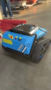 SAAO Remote-Controlled Track Mower Factory Test #remotecontrolmower #rcmower #farming #mower