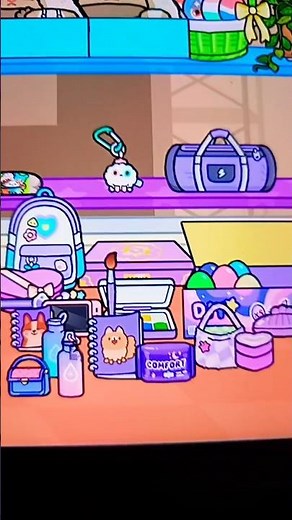 finding purple cute items in toca boca 🥰💖