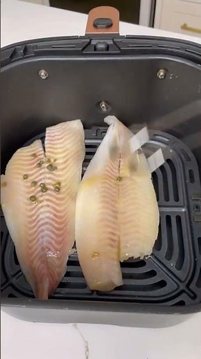 Make air fried lemon caper flounder in 7 minutes !!! #foodie #recipe #food #foodbloggers #foodlover
