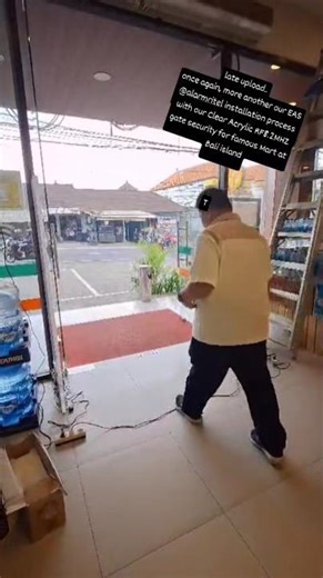 PEPITO MART Bali (more outlet ) with our EAS security system RF8.2 MHZ Solid Acrylic #mart#alarm#eas