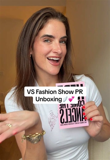 #VSPartner Omg thank you @Victoria's Secret for the fashion show watch party kit!🤭💕🪽