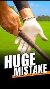 What’s the quickest way to loose distance and miss fairways…… move the handle more into the palm of your hand ❌ Get that grip down in the fingers!! A lot more fun hitting driver from there trust me @fullswingsimulators @fullswingemea #golf #golfgrip #golftips | Chris Ryan Golf