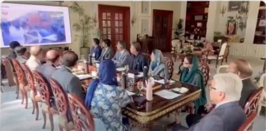 Nawaz-led huddle thumbs up for Gujranwala Mass Transit Project