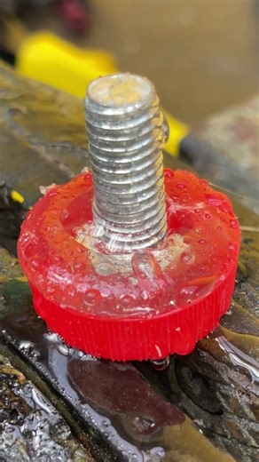 Motorcycle mechanics are already using this exhaust system #AmericanDIY #ProTrick #DIYHack