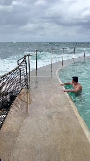 38M views · 43K reactions | Almost got me hair wet  #ocean #waves #speedo #sydney #swimwear | Roberto Portales | Facebook
