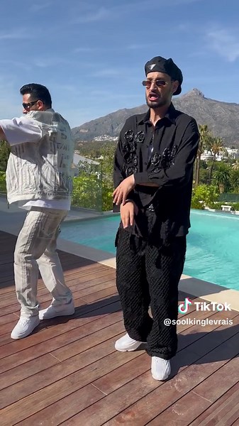 Soolking Roméo Ft Algerino - Concert Performance Highlights