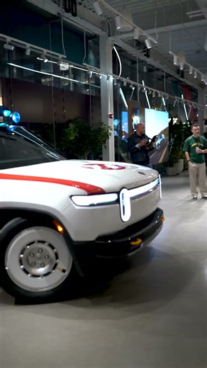 Rivian dropped its new Halloween Mode on Thursday and we got a close look.