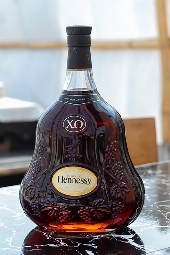 The Correct Way to Drink Hennessy: A Friendly Guide