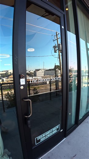 fitness journey: episode 🖐🏼 New year, same fitness journey! ✨ Love me some mat Pilates 🥰 Gained 6 pounds since the start of this fitness journey and I couldn’t be any more proud of myself 🥹 ✨ Instructor — Natasha 🤍 Outfit — @EMANH @TheBloomSociety 📍1324 N Shepard Dr. | Ste 240