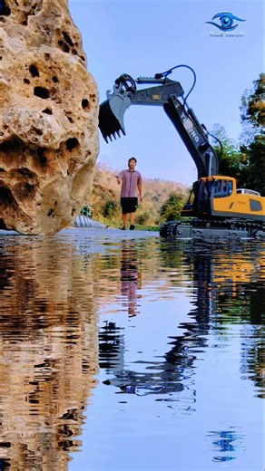 Creative video with water puddle effect