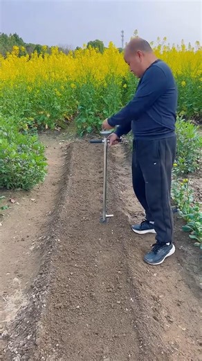 Simple Tool for Perfect Farm Soil Rows #farming #agriculture