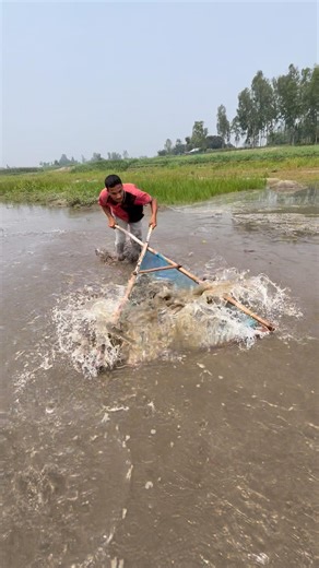 Epic Fishing Skills – Massive Catch in One Try!