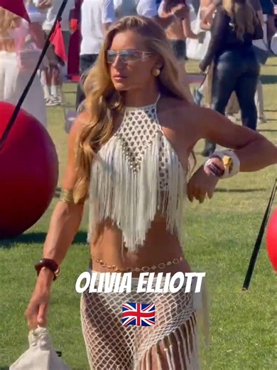 Olivia Elliott 🇬🇧
