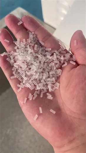 Small-scale manual feed plastic recycling granulator#plastic #recycling #machine