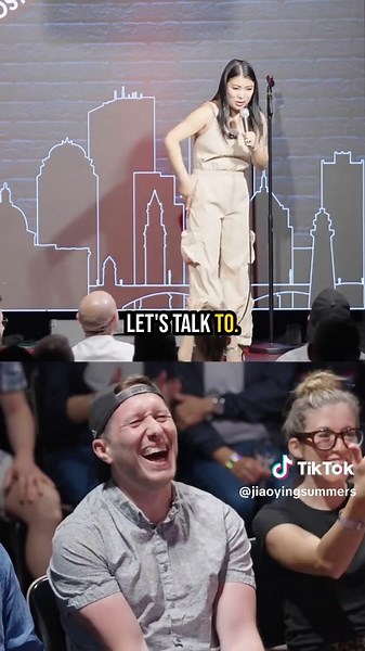 Front Row Comedy Experience: Hilarious Crowd Interactions