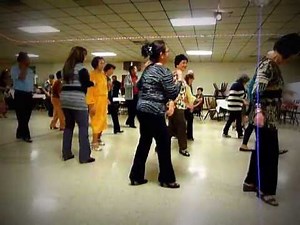 Tthe Double Dutch Bus Line Dancing 01-08-12.