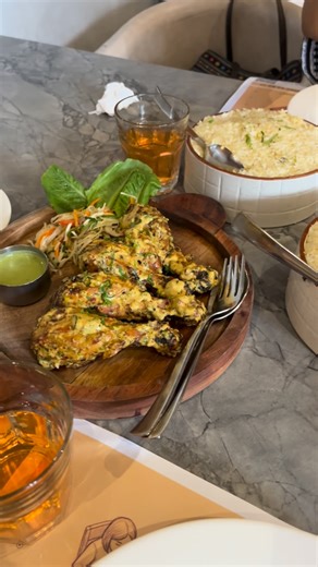 Pramith Sivasankaran on Instagram: "Malappuram district best Prawns biriyani🍤with Kebab Kalmi🍗| Grin Table Restaurant | Perinthalmanna"