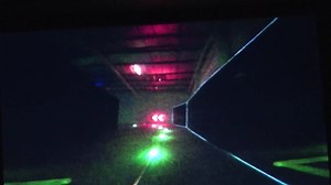 IMMERSION DANS LE PREMIER ESPACE AU MONDE DÉDIE A LA COURSE DE DRONE Le premier circuit indoor de drone en immersion d’Europe a ouvert ses portes mi-septembre à Marcq-en-Baroeul. Les drones sont lumineux, on peut donc les suivre dans un salle plongée dans l’obscurité. L’occasion pour notre journaliste de nous faire une démonstration de course de drone ! | BFM Grand Lille