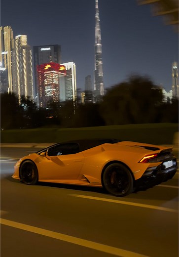 Luxury Car Rental Options in Dubai