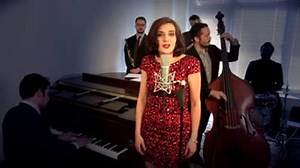 Ariana Savalas is the youngest daughter of TV's Kojack, Telly Savalas. Watch her outstanding cover of "No Diggity" sung as a Jessica Rabbit style torch song. Learn more about Postmodern Jukebox and Ariana Savalas at: http://www.pmjlive.com/ | theTV.website/
