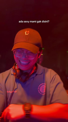 Discover the Sexy Papi DJ Remix Experience