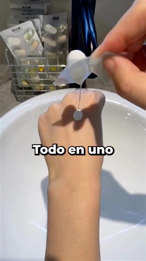 La idea de negocio que convirtió el skincare en cápsulas inteligentes