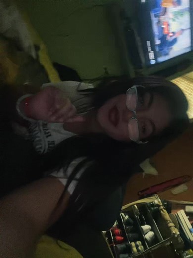 Videos de Ayli (@ayli_1608) con “sonido original - S2006🎶”